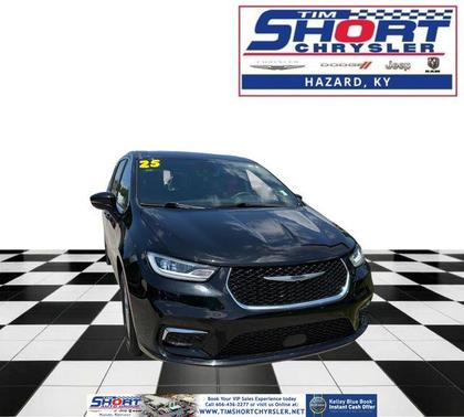 Diamond Black 2025 Chrysler Pacifica Select