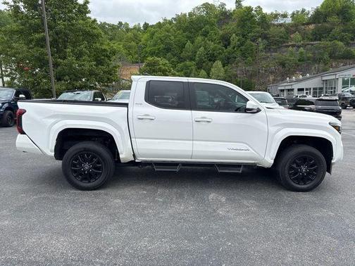 Ice 2024 Toyota Tacoma SR5