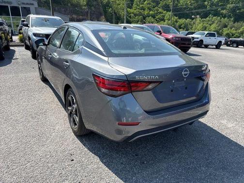 Gun Metallic 2025 Nissan Sentra SV