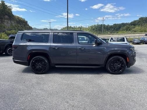 2025 Jeep Wagoneer L Series II