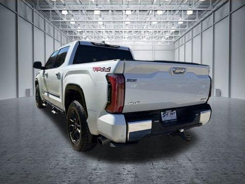 Pearl 2025 Toyota Tundra Hybrid 1794 Edition