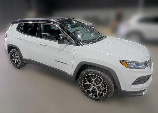 Bright White Clearcoat 2025 Jeep Compass Limited