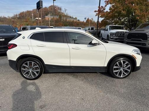 2021 BMW X2 sDrive28i