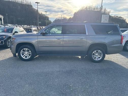 2018 Chevrolet Suburban LT