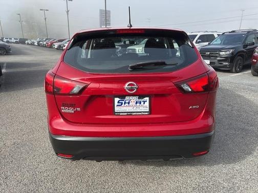 2018 Nissan Rogue Sport S