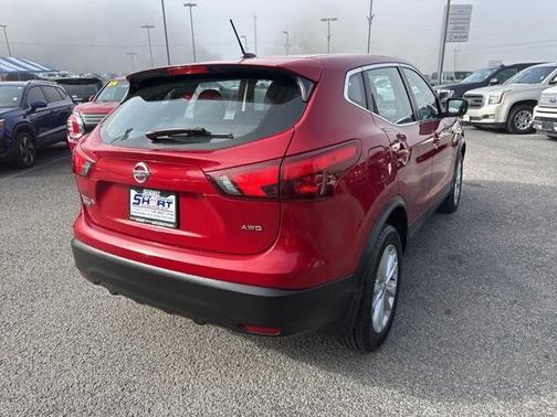 2018 Nissan Rogue Sport S