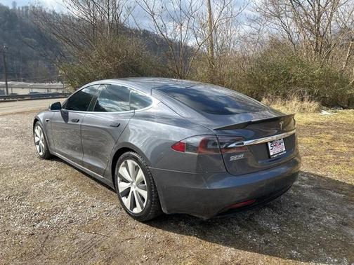 2021 Tesla Model S Long Range