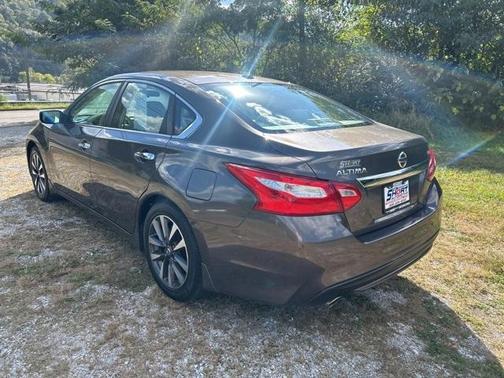 2017 Nissan Altima 2.5 SV