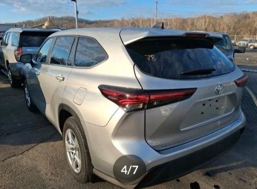 2024 Toyota Highlander 