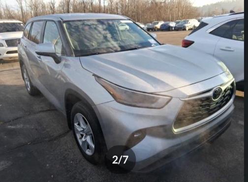 2024 Toyota Highlander 