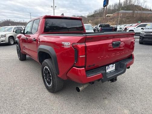 2024 Toyota Tacoma TRD Off Road