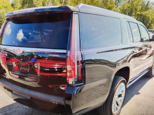 2019 Cadillac Escalade ESV Platinum