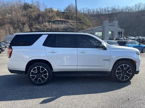 2022 Chevrolet Tahoe RST