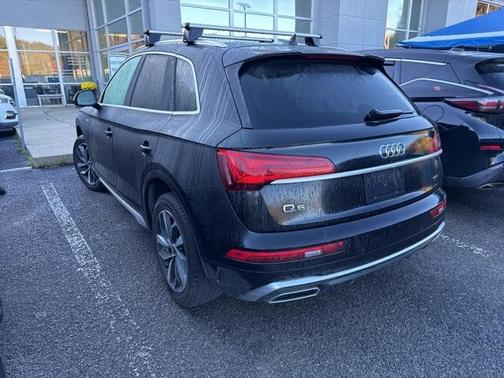 2022 Audi Q5 45 S line quattro Premium