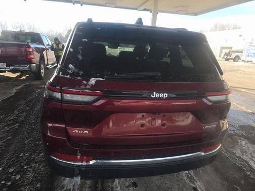 2023 Jeep Grand Cherokee Laredo