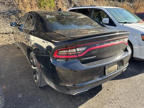 2015 Dodge Charger SXT