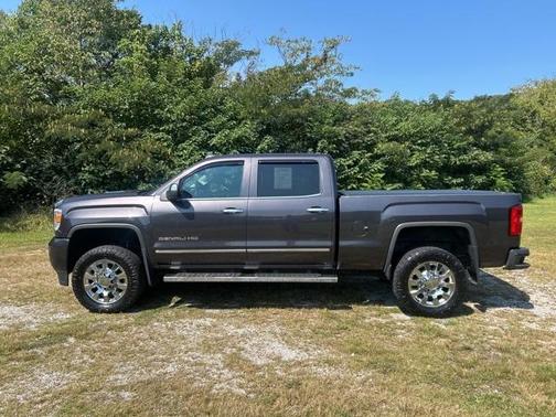 2015 GMC Sierra 2500 Denali