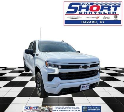 Summit White 2022 Chevrolet Silverado 1500 RST