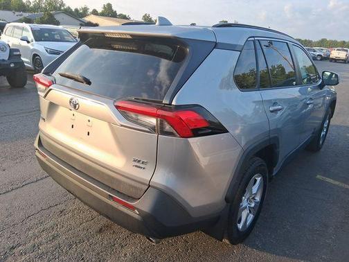 Silver Sky Metallic 2020 Toyota RAV4 XLE