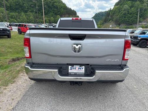 Billet Silver Metallic Clearcoat 2024 RAM 3500 Tradesman
