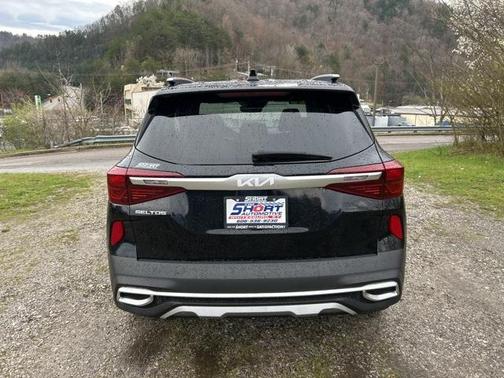 2023 Kia Seltos SX
