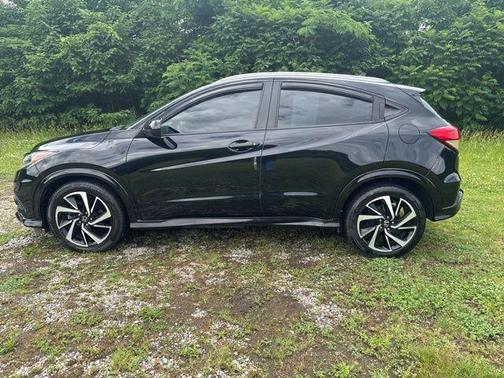 Crystal Black Pearl 2019 Honda HR-V Sport
