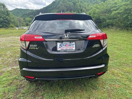 Crystal Black Pearl 2019 Honda HR-V Sport
