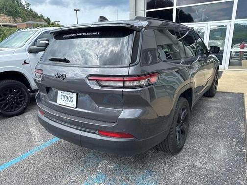 2025 Jeep Grand Cherokee L Laredo