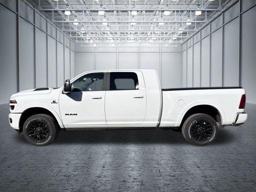 Bright White Clearcoat 2027 RAM 2500 Limited