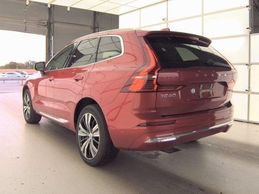2023 Volvo XC60 B5 Plus Bright Theme