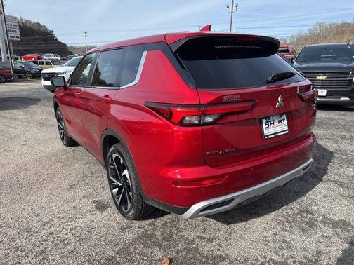 2024 Mitsubishi Outlander 