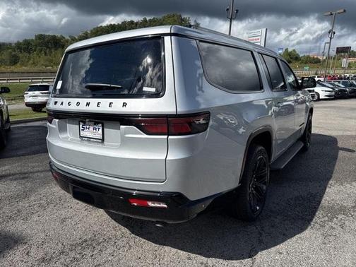 2025 Jeep Wagoneer L Series II