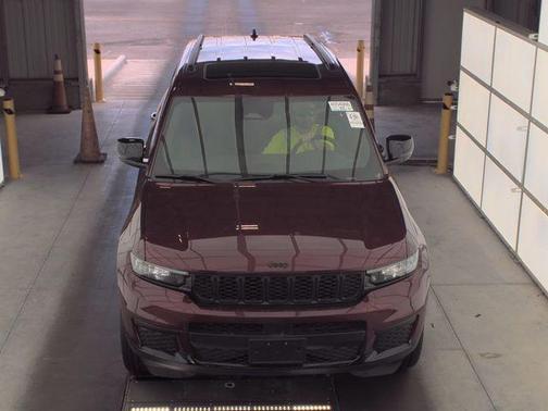 Velvet Red Pearlcoat 2024 Jeep Grand Cherokee L Laredo