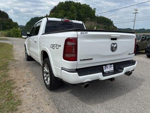 Bright White Clearcoat 2022 RAM 1500 Laramie