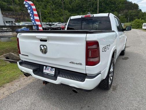 Bright White Clearcoat 2022 RAM 1500 Laramie