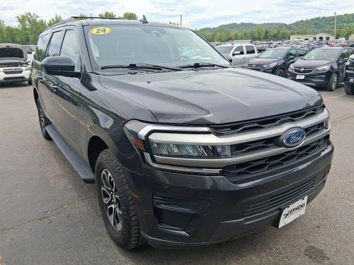 Gray Metallic 2024 Ford Expedition Max XLT