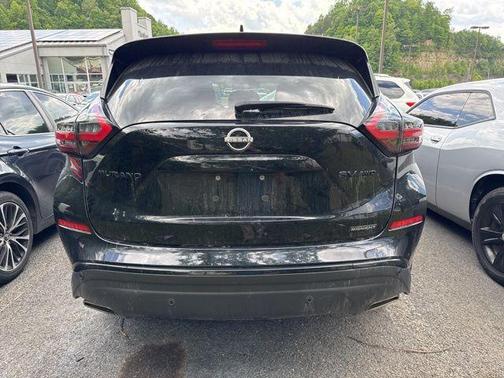 Black 2024 Nissan Murano SV