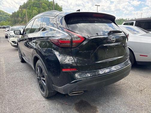 Black 2024 Nissan Murano SV