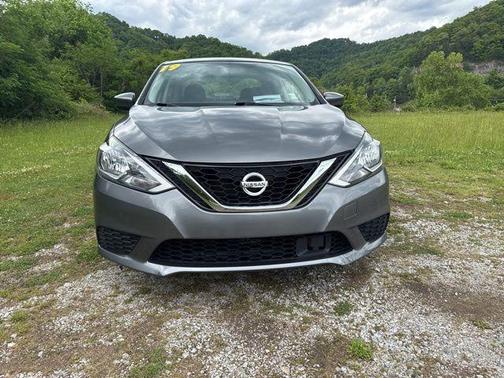 Gun Metallic 2019 Nissan Sentra SV