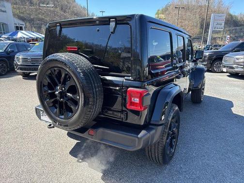 Black Clearcoat 2025 Jeep Wrangler 4xe Sahara