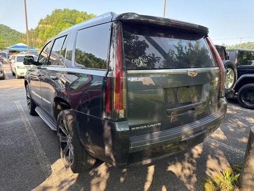 2019 Cadillac Escalade Premium Luxury
