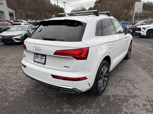 2024 Audi Q5 45 S line quattro Premium