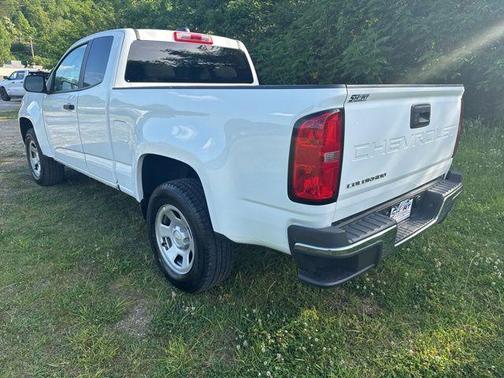 Summit White 2022 Chevrolet Colorado WT