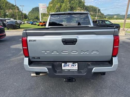 2024 Toyota Tacoma TRD Off Road
