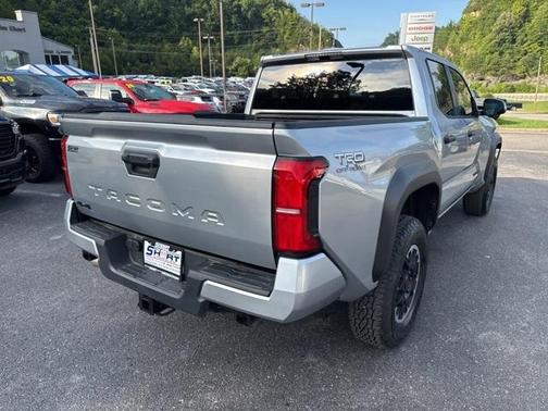 2024 Toyota Tacoma TRD Off Road