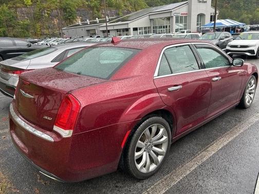 2019 Chrysler 300 Limited