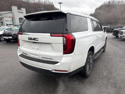 2025 GMC Yukon XL Elevation