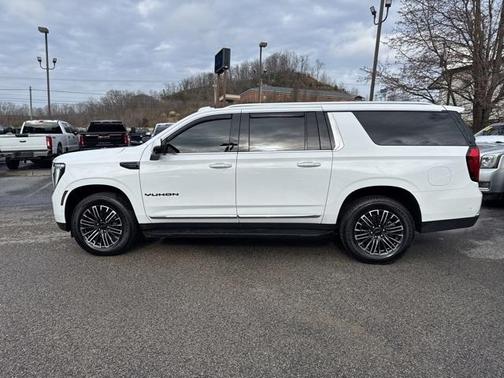 2025 GMC Yukon XL Elevation