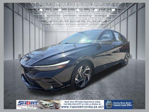 Black 2024 Hyundai ELANTRA Limited