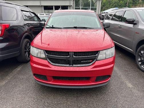 Redline 2 Coat Pearl 2020 Dodge Journey SE Value